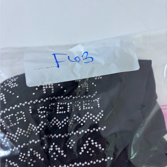 Victorias Secret Women’s Size Small Black Rhinestone Tank Top Casual Comfy - Picture 6 of 6